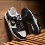 ⁦كوتشي Nike  حريمي⁩ - الصورة ⁦4⁩
